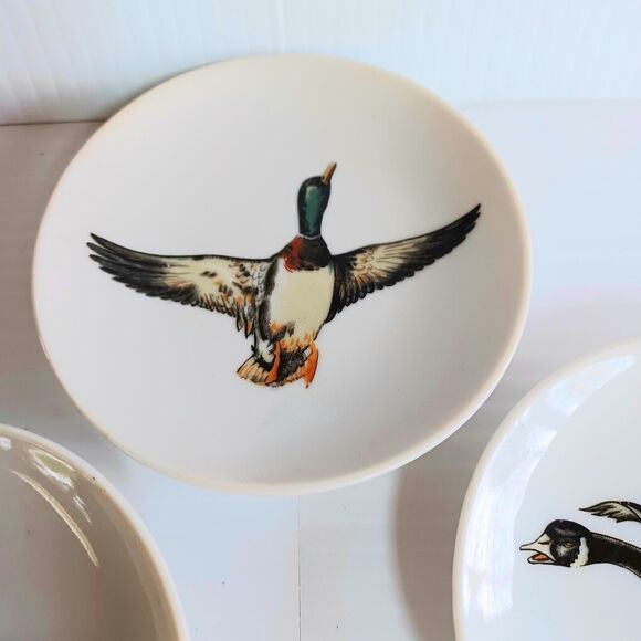 Vintage 1980s Bird Collection Small Plates by Calvert Reserve Whiskey - Picture 3 of 10
